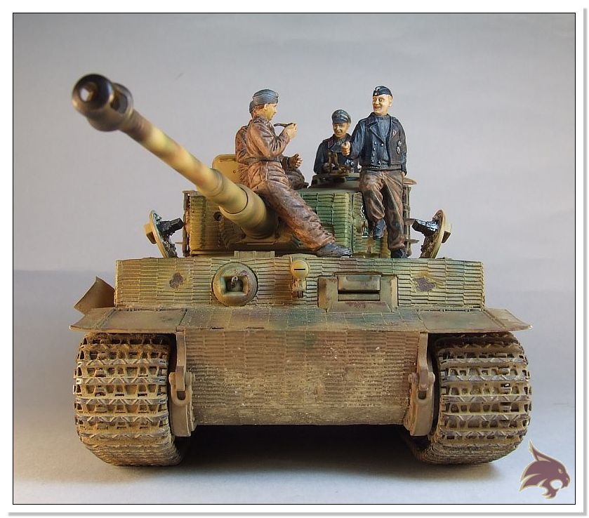 Tiger I Pkf VI Ausf.E Late Version - 4 figuras - Tamiya 1/35 04