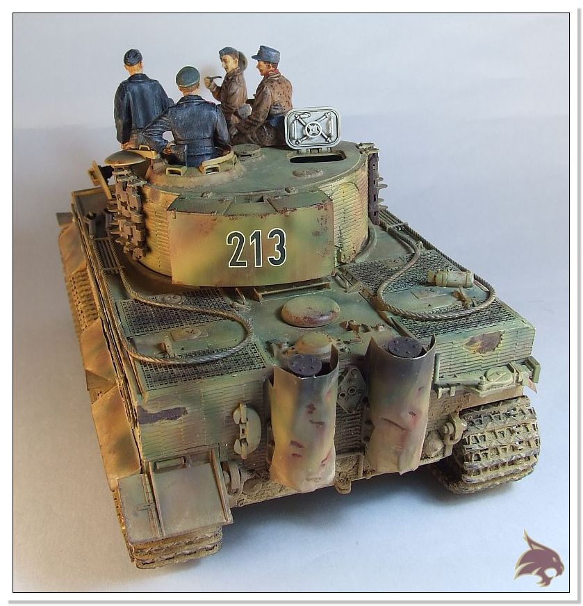 Tiger I Pkf VI Ausf.E Late Version - 4 figuras - Tamiya 1/35 09