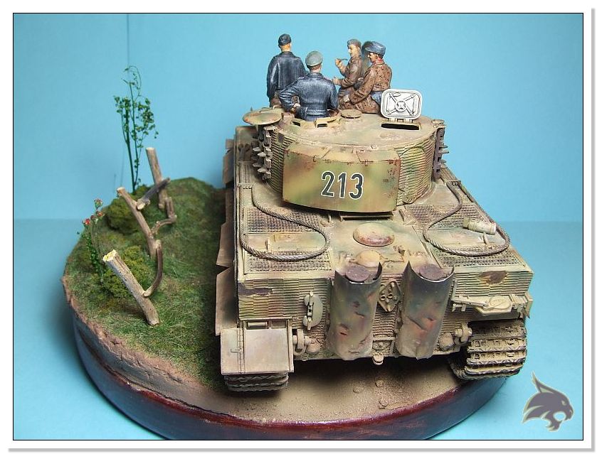 Tiger I Pkf VI Ausf.E Late Version - 4 figuras - Tamiya 1/35 Peana10