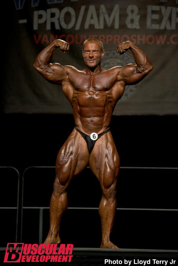 2015 IFBB Vancouver Pro!! 30234-stefan-havlik-5_final