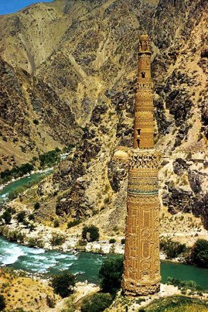 مآذن ومساجد حول العالم Jam_minaret