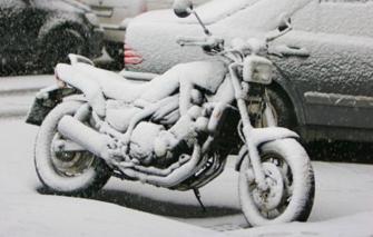 Fomento activa un dispositivo especial para hacer frente a la ola de frío. Moto_invierno2