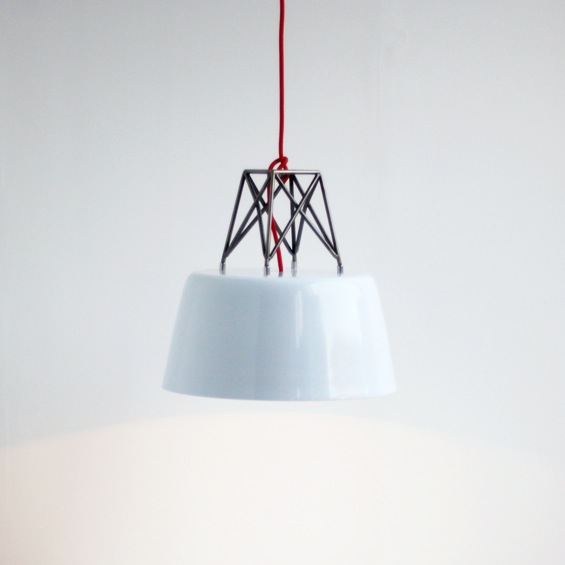 [Suspension] Yours Design : Suspension Silo  2706-architecture-design-muuuz-magazine-blog-decoration-interieur-art-maison-architecte-yours-designers-suspension-silo-industriel-lampe-luminaire-acier-aluminium-01