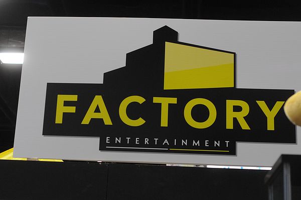 [SDCC 2012] Stand da Factory Entertainment Sdcc2012_factoryent_1