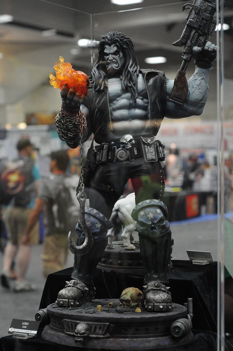 [Sideshow] DC Comics: Lobo Premium Format - Página 12 Sdcc2014_sideshow_175