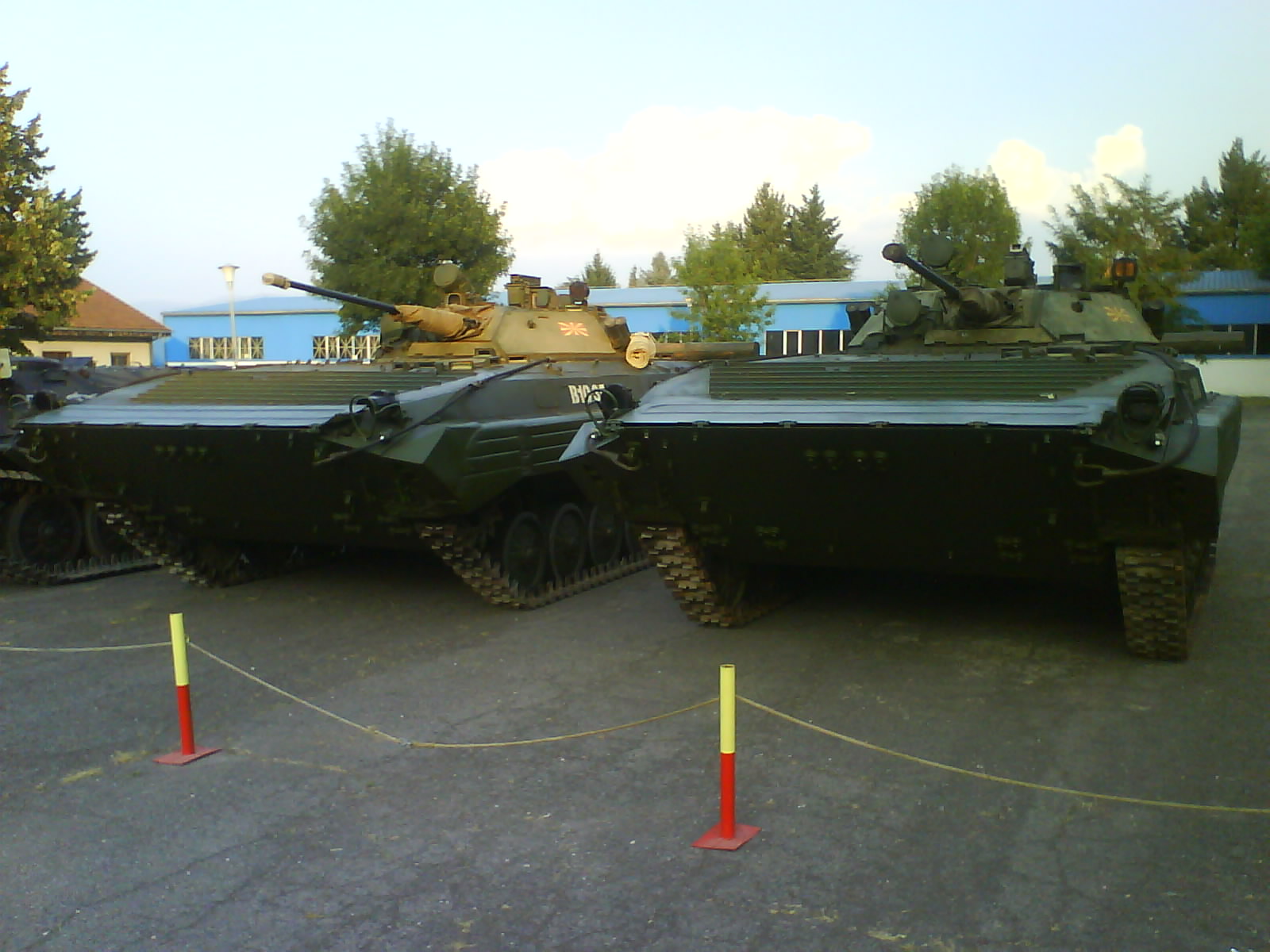 Тенкови и оклопни возила во состав на АРМ - Page 3 113224_73606928_DSC07333