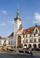 Discover  Czech Republic  Olomouc-town-hall-sm