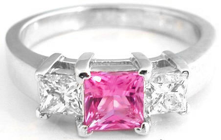 خواتم روعة باللون الوردي Gr5341-princess-cut-pink-sapphire-rings