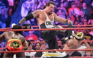 WWE and TNA news pour le 07/02/2011 WWE_Royal_Rumble_2011_Diesel-300x188