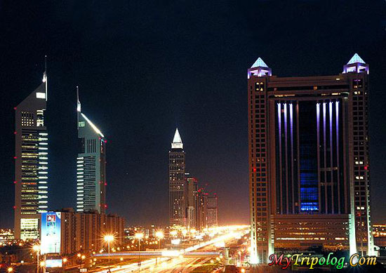 அழகிய துபாய் பாகம் 03. Dubai-fairmonts-emirates-tower-night-view-uae