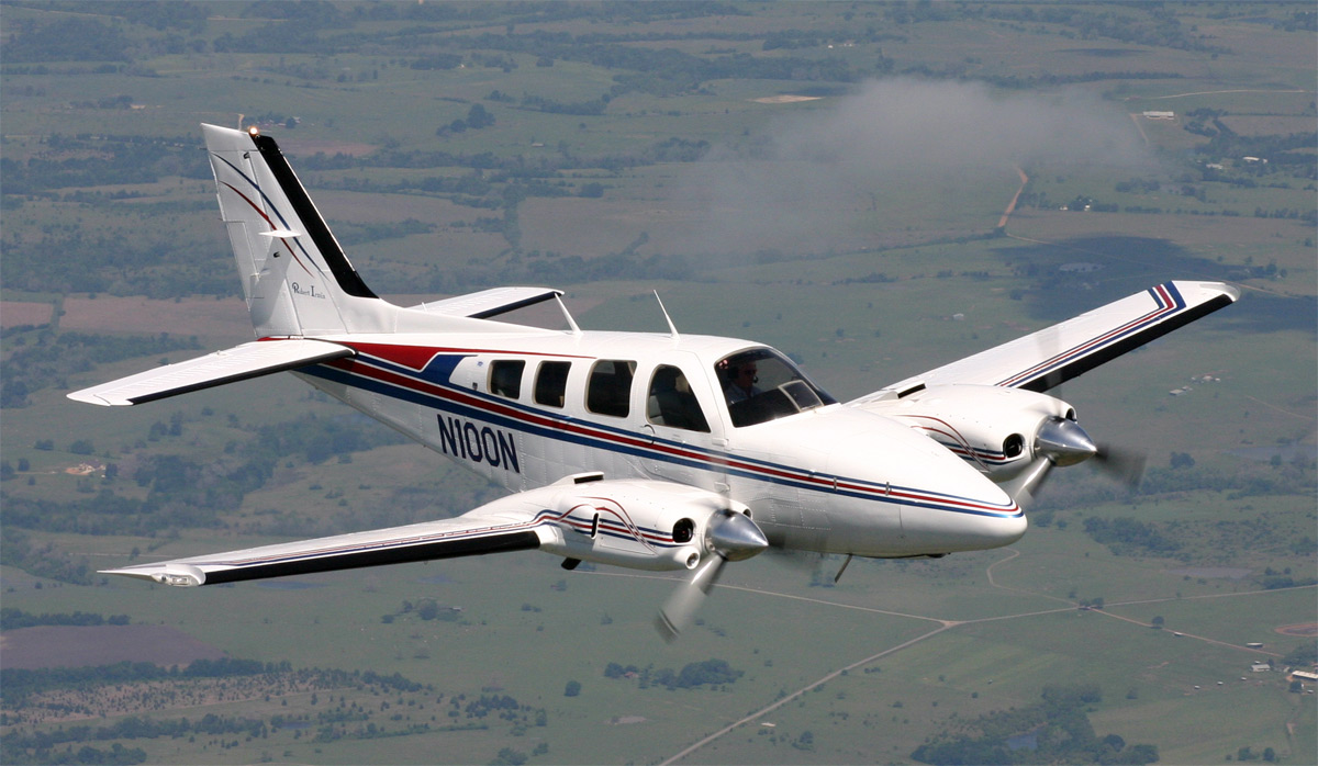 Beechcraft Baron N100NA2A1