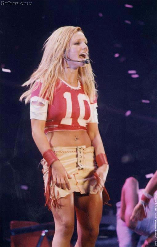 QUELQUES PHOTOS DE BRITNEY - Page 12 Britney_spears_picture_430