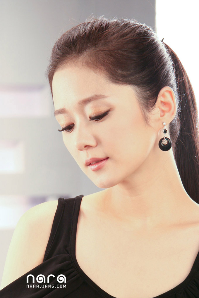 Jangnara khi trang điểm 04