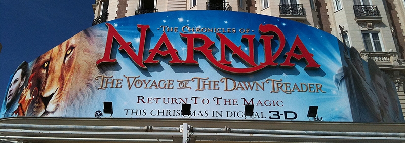 Cannes'dan Narnia fotoğrafları... Dawn-Treader-Banner-2