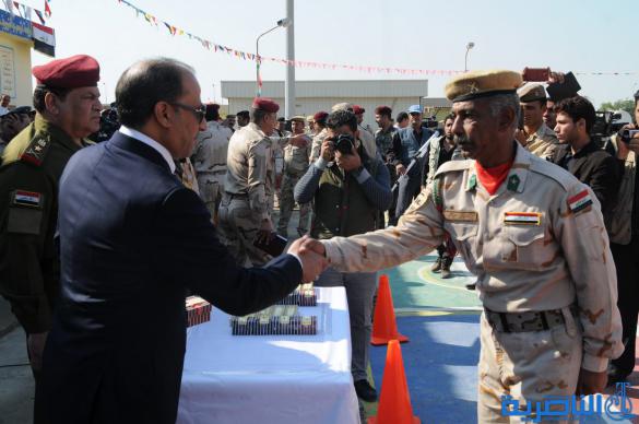 العراق يبدأ خطه شامله لاعادة تدريب جيشه  Dsc_4558