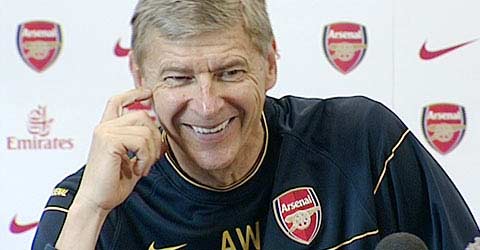 Spurs, Liverpool or Arsenal for Top 4? Arsene-wenger-smiles-nationalturk