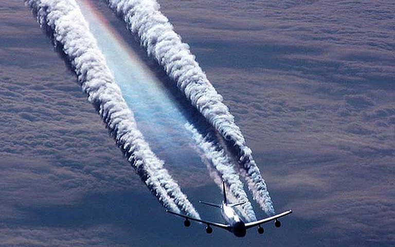 Geochemist Says We Are Being Poisoned By The Aluminum Found In Chemtrails Chemtrail-768x481