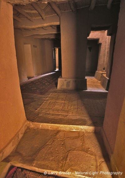 السياحة الصحراوية بالمغرب Stone-room-lg