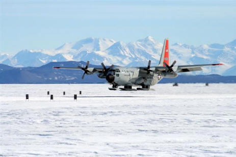 Se derriten las pistas de aterrizaje en la Antártida Ant_inv_despegue_mcmurdo
