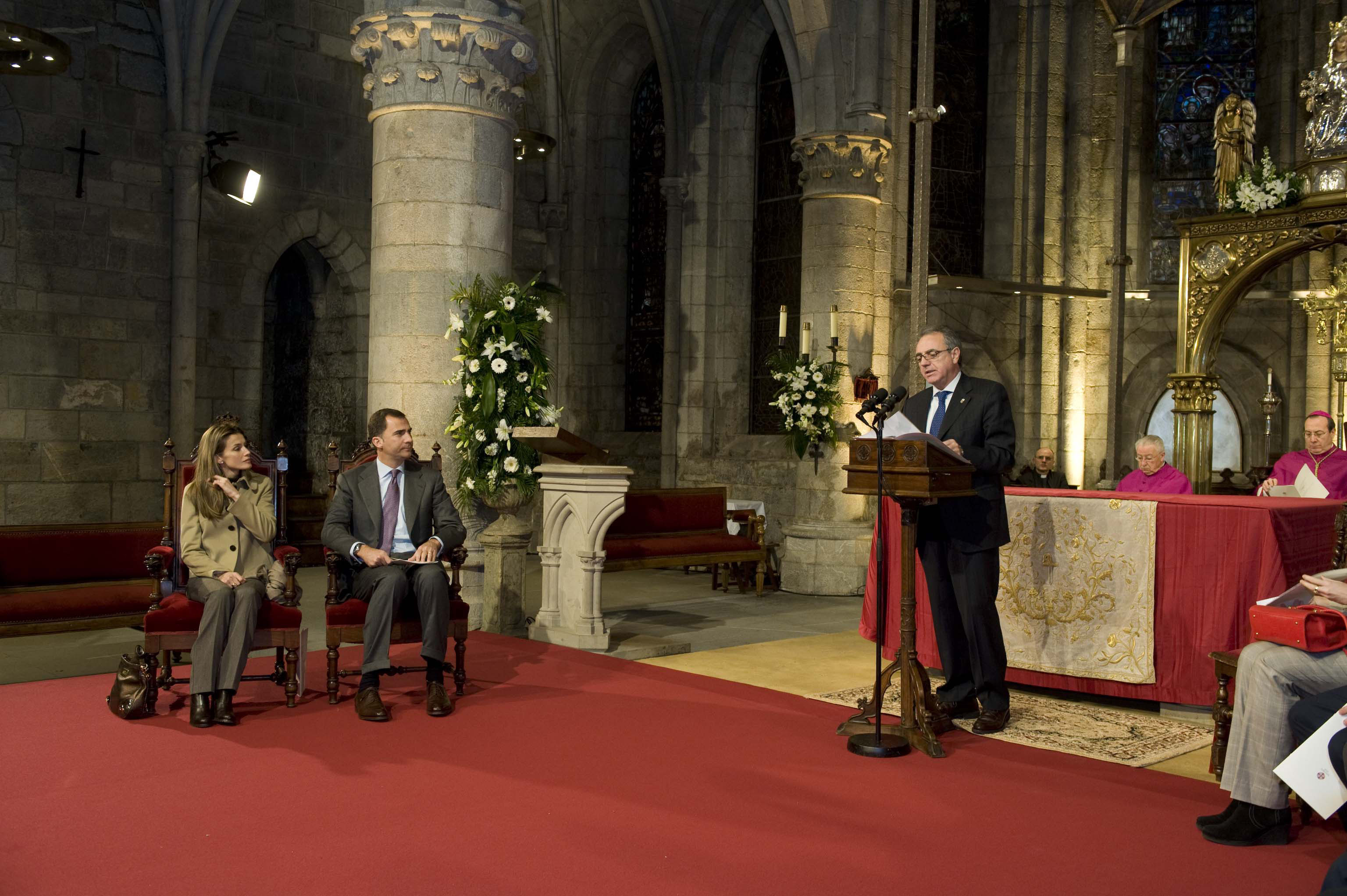 Letizia, Princesa de Asturias (Cont. Foro II) - Página 20 01IntevencionSanz