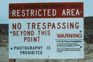 area 51 fra teorie e misteri... Area51_warning