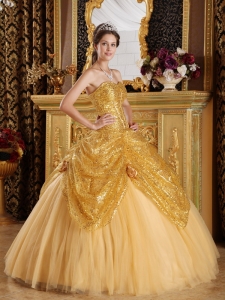 Camera 321 - Page 2 New-Gold-Quinceanera-Dress-Sweetheart-Sequined-and-Tulle-Handle-Flowers-Ball-Gown-570