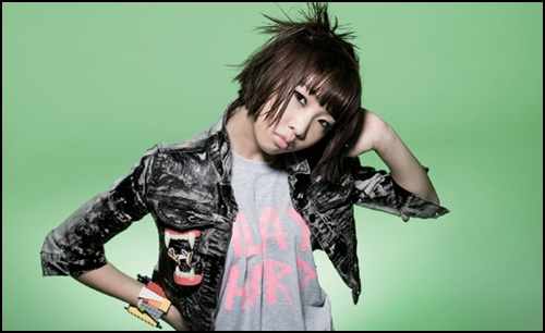 MINZY (Gong Minji) Nh20090717etn01