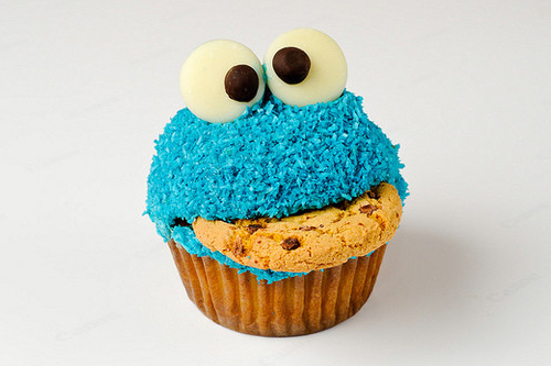 Le Coin des Gourmandes !♥ =P - Page 2 Cookie-monster-cupcake