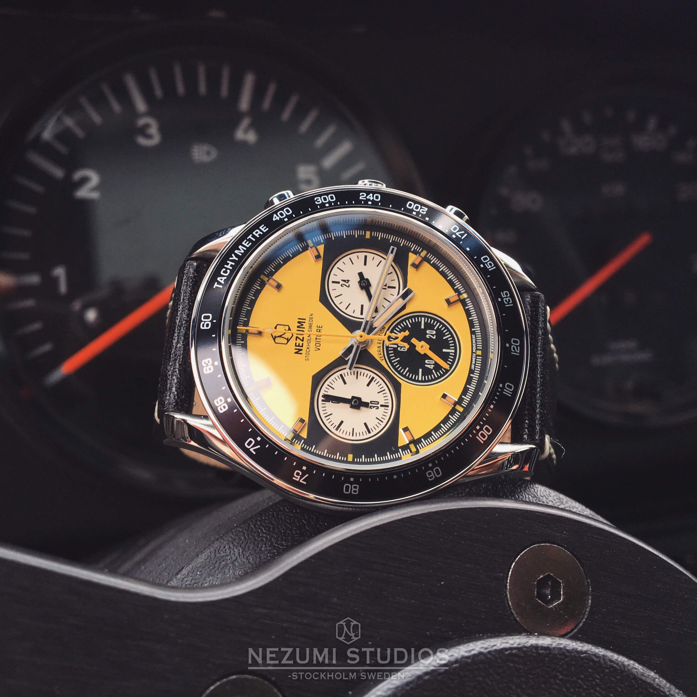 Montre type sport auto Watermarked-Photo-2016-04-04-1834-2