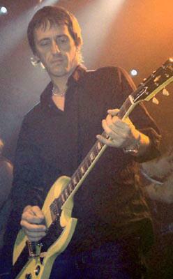 ESTE ES EL AÑO... IZZY STRADLIN AL ARF!! Izzystradlin02