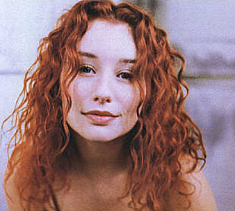 T’écoutes quoi là présentement, ma caille? - Page 30 Tori-amos