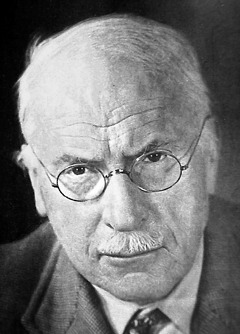 [Fiche] La synchronicité Carl-jung-1-sized