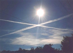 Chemtrails: ¿Nos estan envenenado y no nos damos cuenta ? Chemtrails1