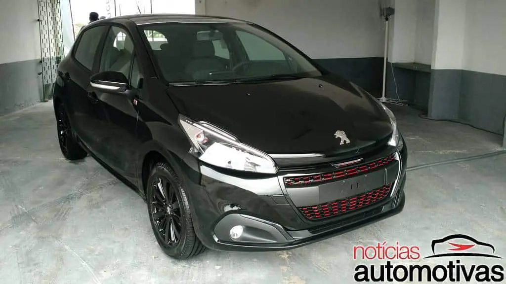 Peugeot 208 nacional - Página 20 Novo-peugot-208-2017-impress%C3%B5es-NA-4