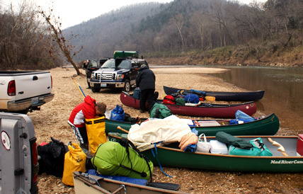 Táborhely a folyóparton - Page 8 Ozark-Mountain-Paddlers-February-2010-float-14-to-Rush-10