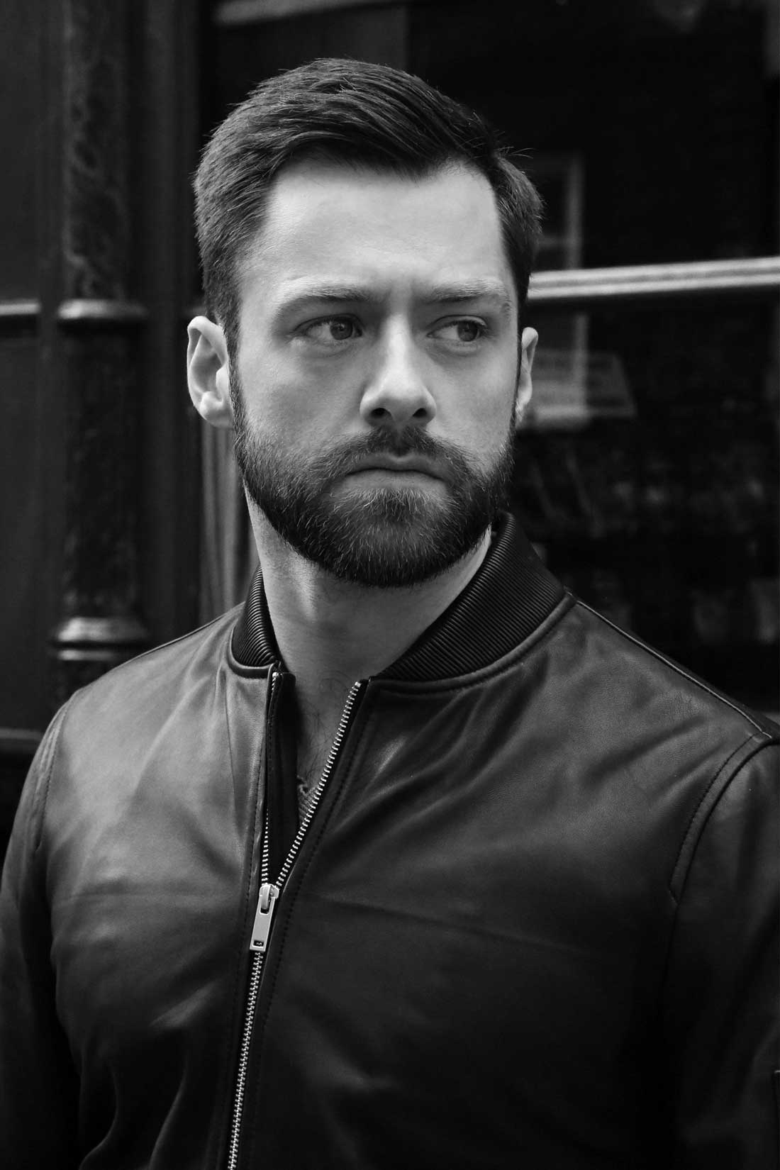 Qui pour jouer les prochains Lizzy et Darcy  ?  Vos pronostics ! Richard-Rankin-1