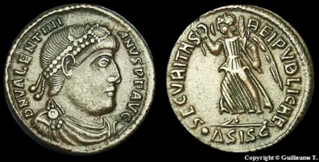 Analyses des deux premières périodes de la dynastie Valentinienne 10950