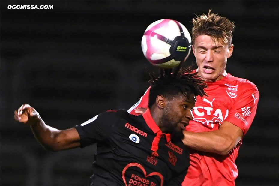  14 EME JOURNÉE DE LIGUE 1 CONFORAMA : RC STRASBOURG ALSACE / NÎMES OLYMPIQUE  11