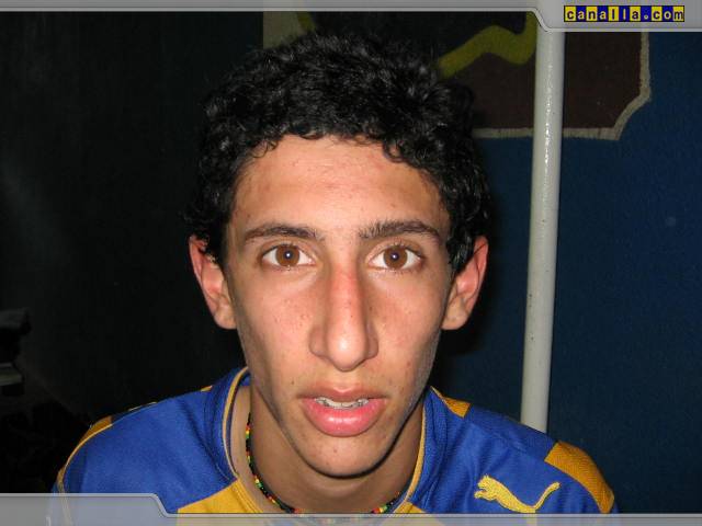 Which footballers do you find punchable? 10444_ori_angel_di_maria