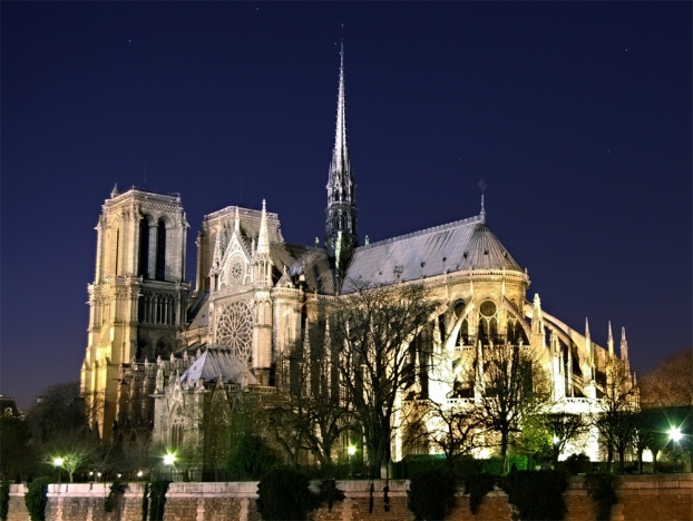 LE FIL ROUGE - Page 8 Paris-notre-dame-nuit-resize