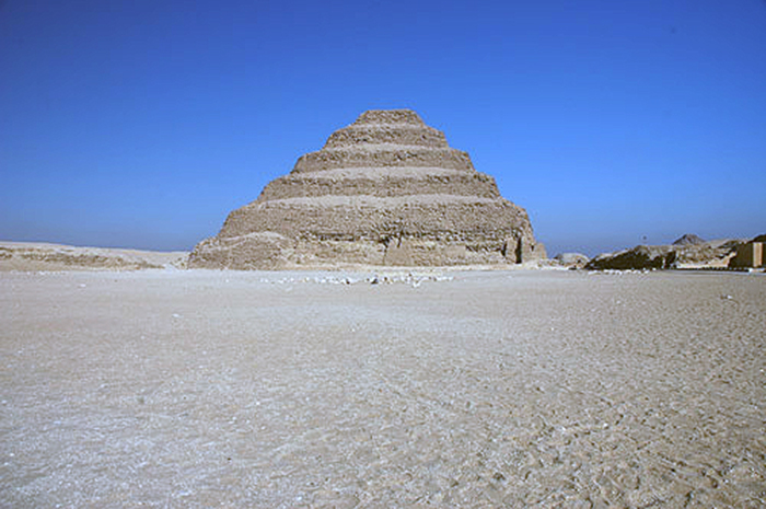 حبيبتى احلى مافى الدنيا The_Step_Pyramid