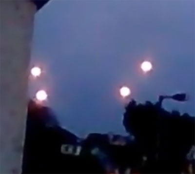 UFO video shows fireballs in Cork, Ireland Cork_ireland_fireballs_2