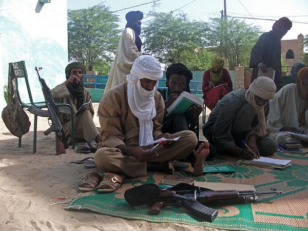 Les Nations unies sont préoccupées par un « possible resserrement » des liens entre les groupes jihadistes en Afrique de l’Ouest Aqmi-20180201
