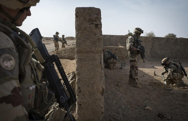 Mali : Cinq militaires français ont été blessés à Kidal Barkhane-20170223