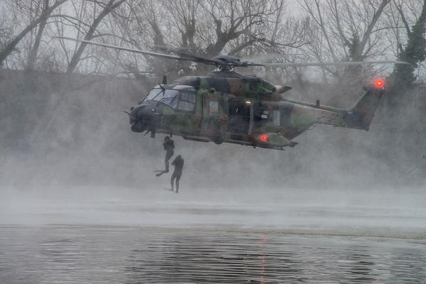Pour le COS, les forces spéciales françaises n’ont « pas assez d’hélicoptères et pas assez en ordre de marche » Nh90fs-20181003