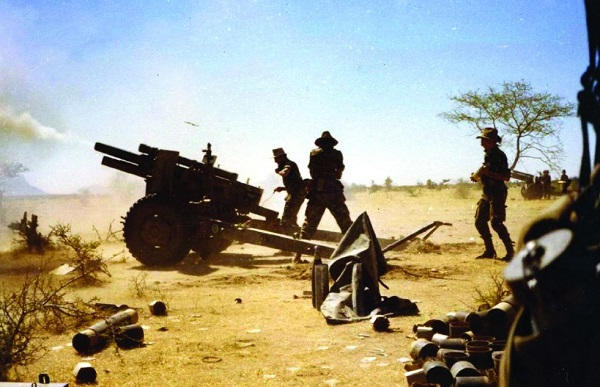Tchad : Il y a 40 ans, marsouins et bigors repoussaient une imposante colonne rebelle pro-libyenne à Abéché . Tacaud-abeche-20190310