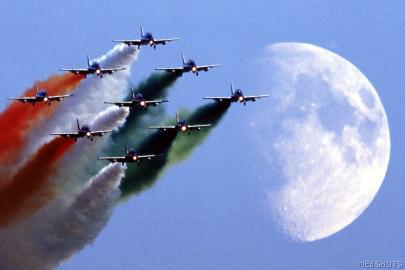 BUONGIORNO  A TUTTI Frecce-tricolori