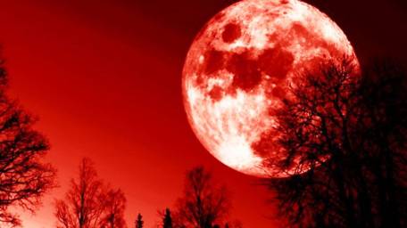 Longest Lunar Eclipse (Full Blood Moon) of the 21st Century to Appear in July — Here’s How to See it Total-lunar-eclipse-Blood-Moon-on-Saturday-422015