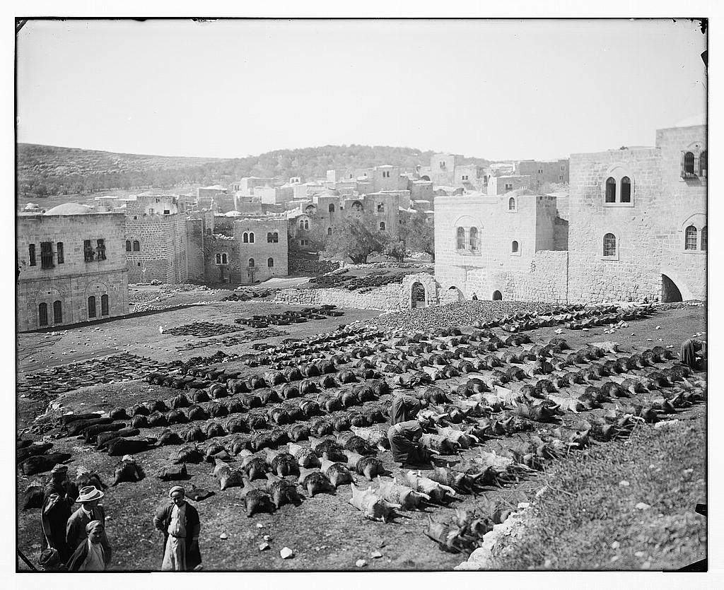 صور قديمة جدا جدا............ لمدينة الخليل  Hebron-15660