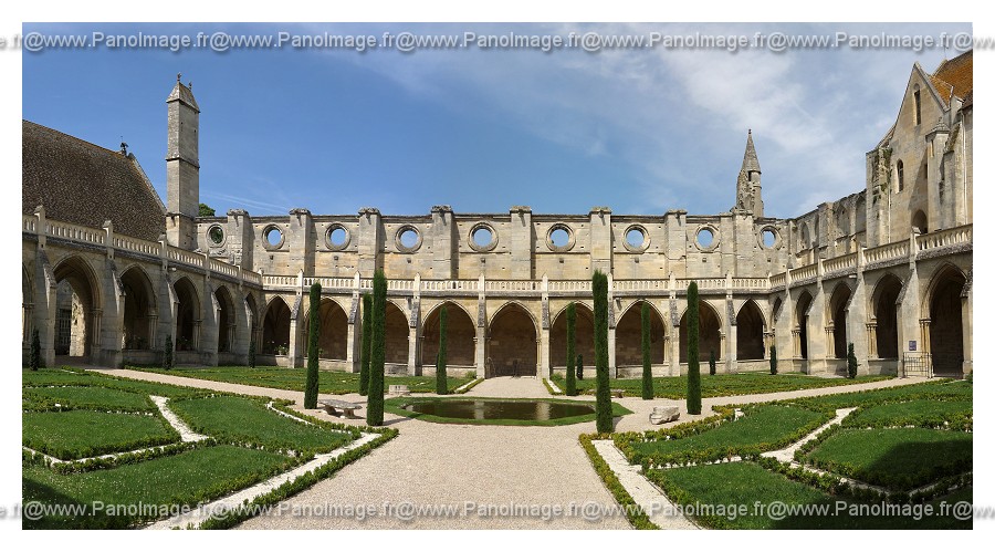 Abbaye de Royaumont Panorama%20Abbaye%20Royaumont%203-border